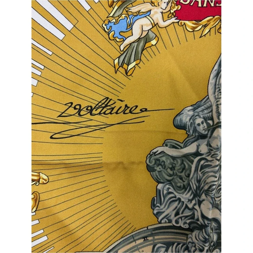 Vintage Herme’s Silk Scarf Palace Scene in Navy, Gold, Cream 34x34